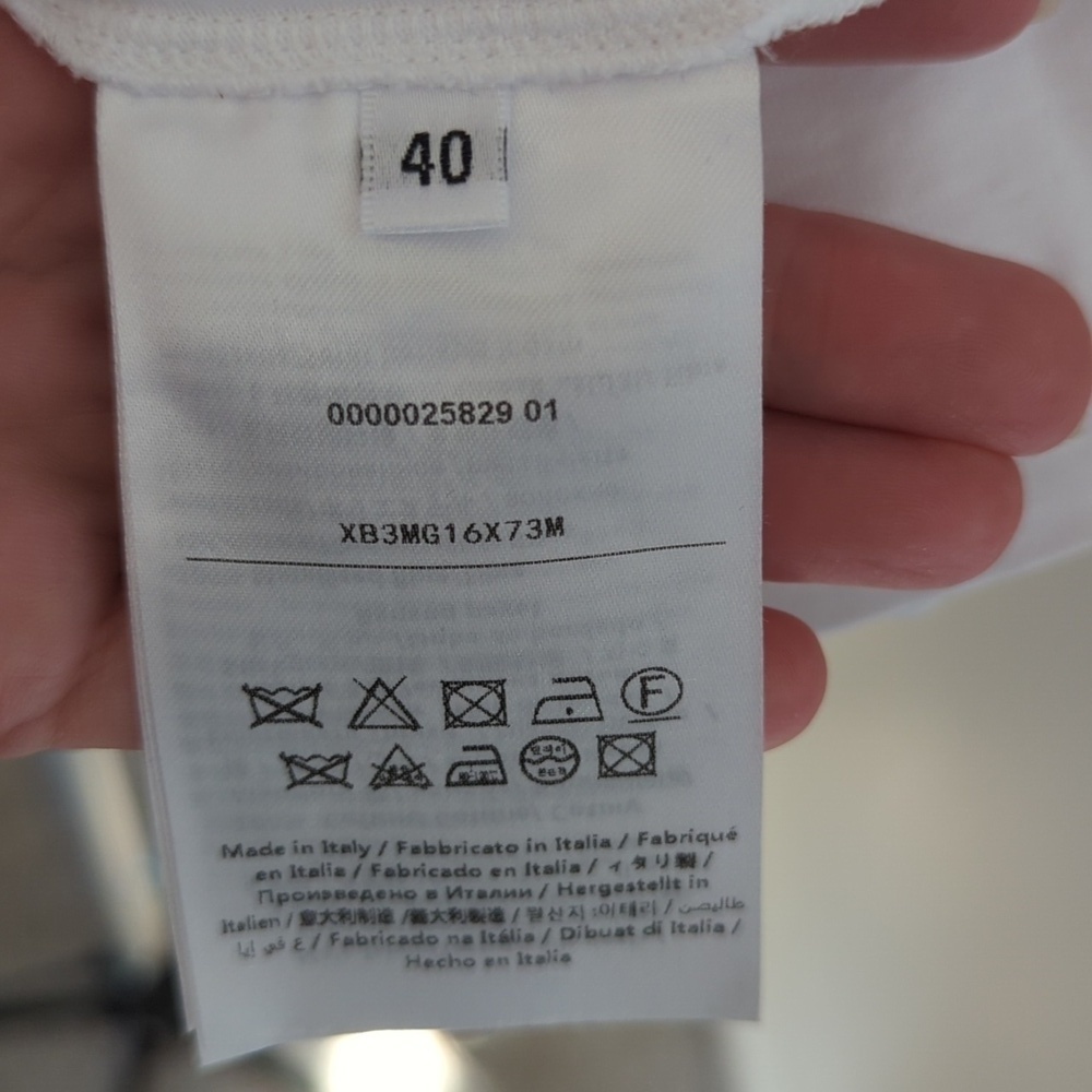 Valentino T shirt - Picture 13 of 14